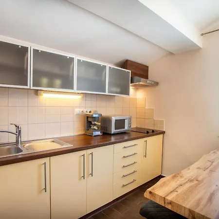 Avanti - Avanti Tutti Balatonboglár